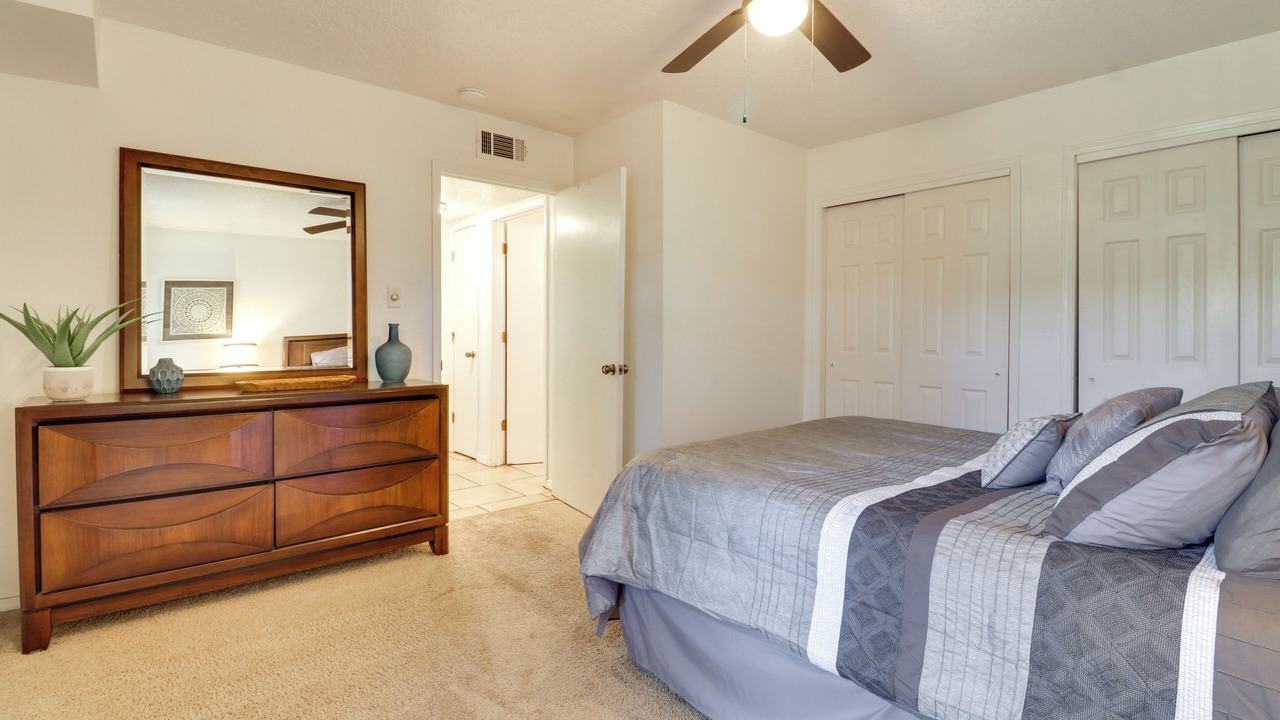 Photo of Bedroom in Northeast Heights