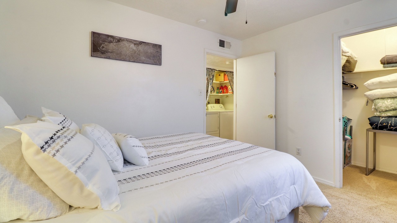 Photo of Bedroom in Northeast Heights