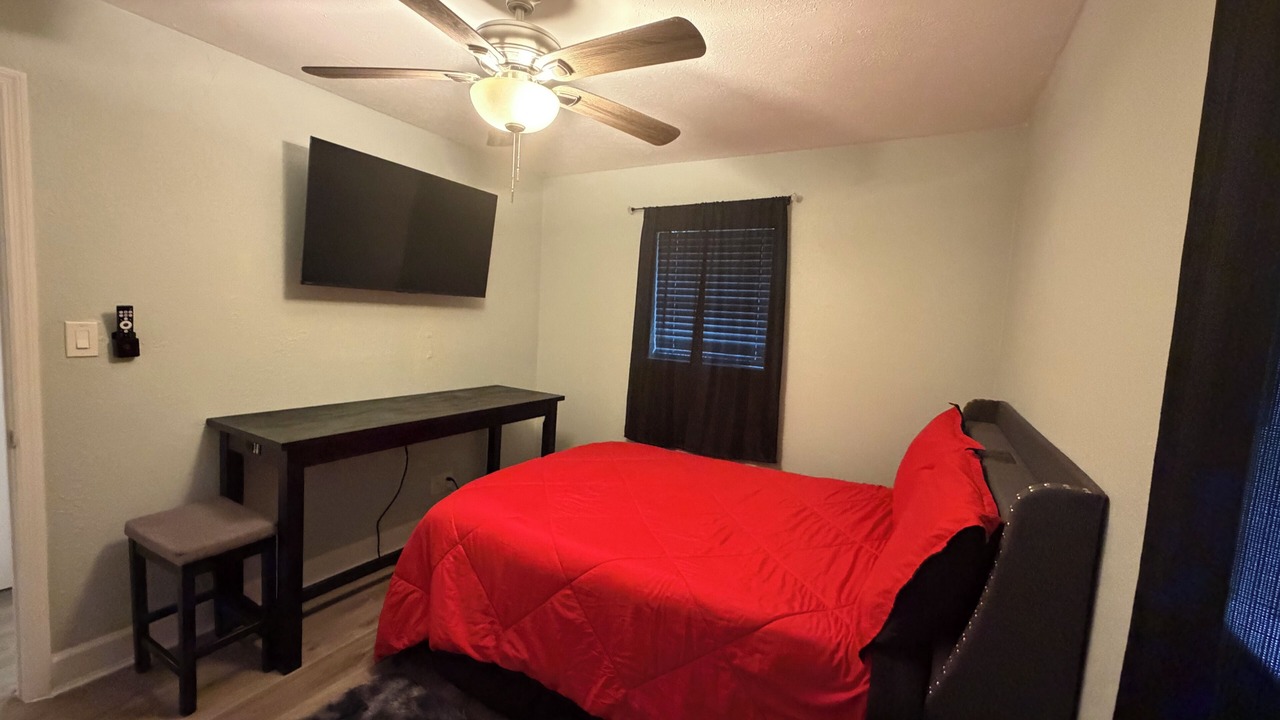 Photo of Bedroom in Albany