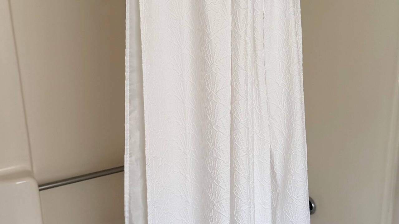 Photo of Bathroom in Mableton