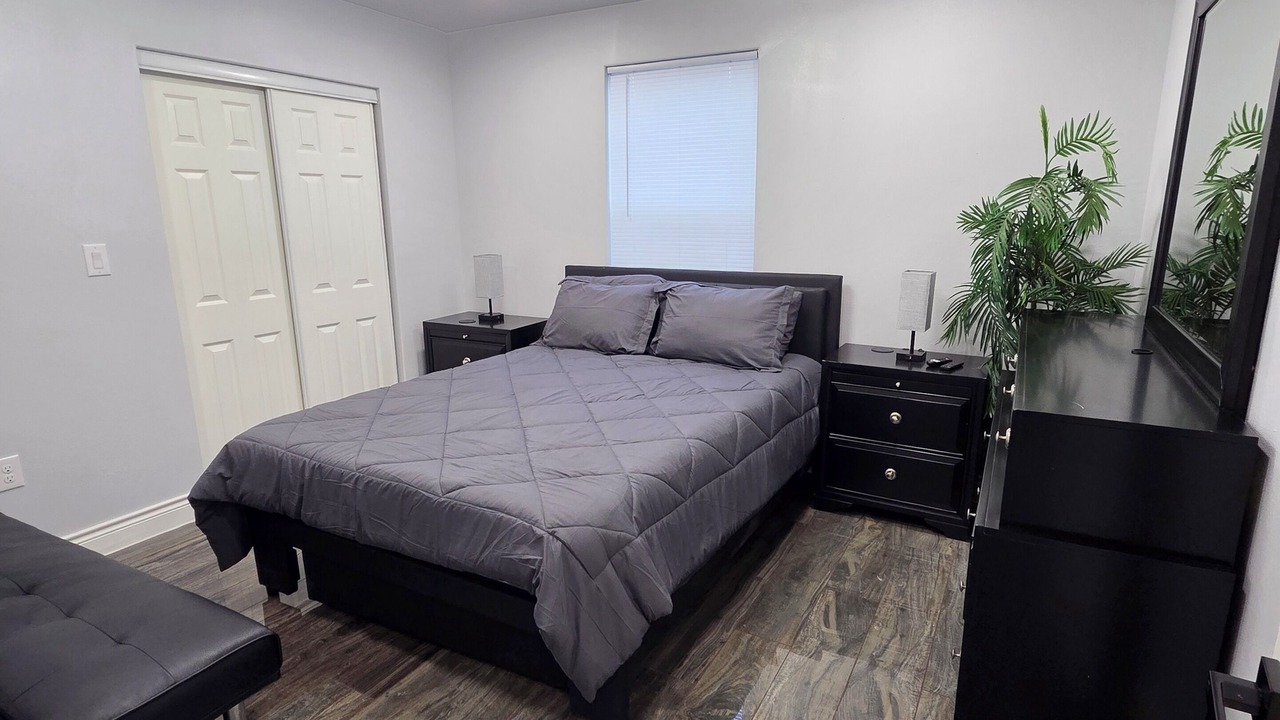 Photo of Bedroom in Iowa Colony
