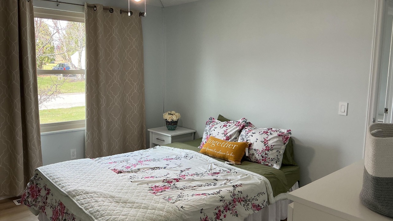 Photo of Bedroom in Cranberry Township