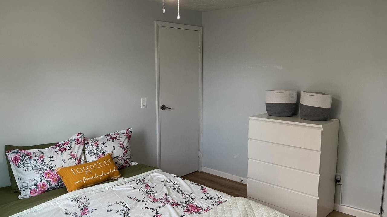 Photo of Bedroom in Cranberry Township