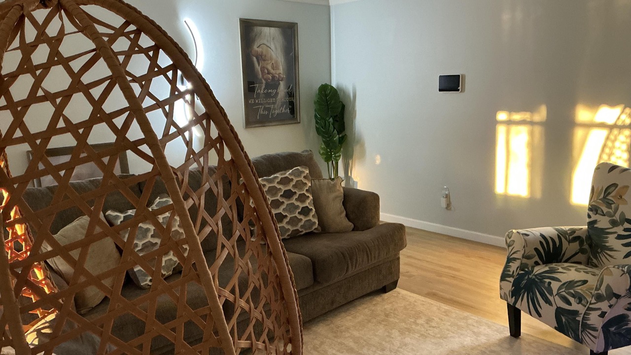 Photo of Livingroom in Cranberry Township