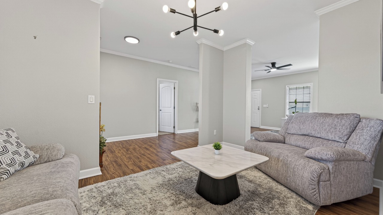 Photo of Livingroom in Waller
