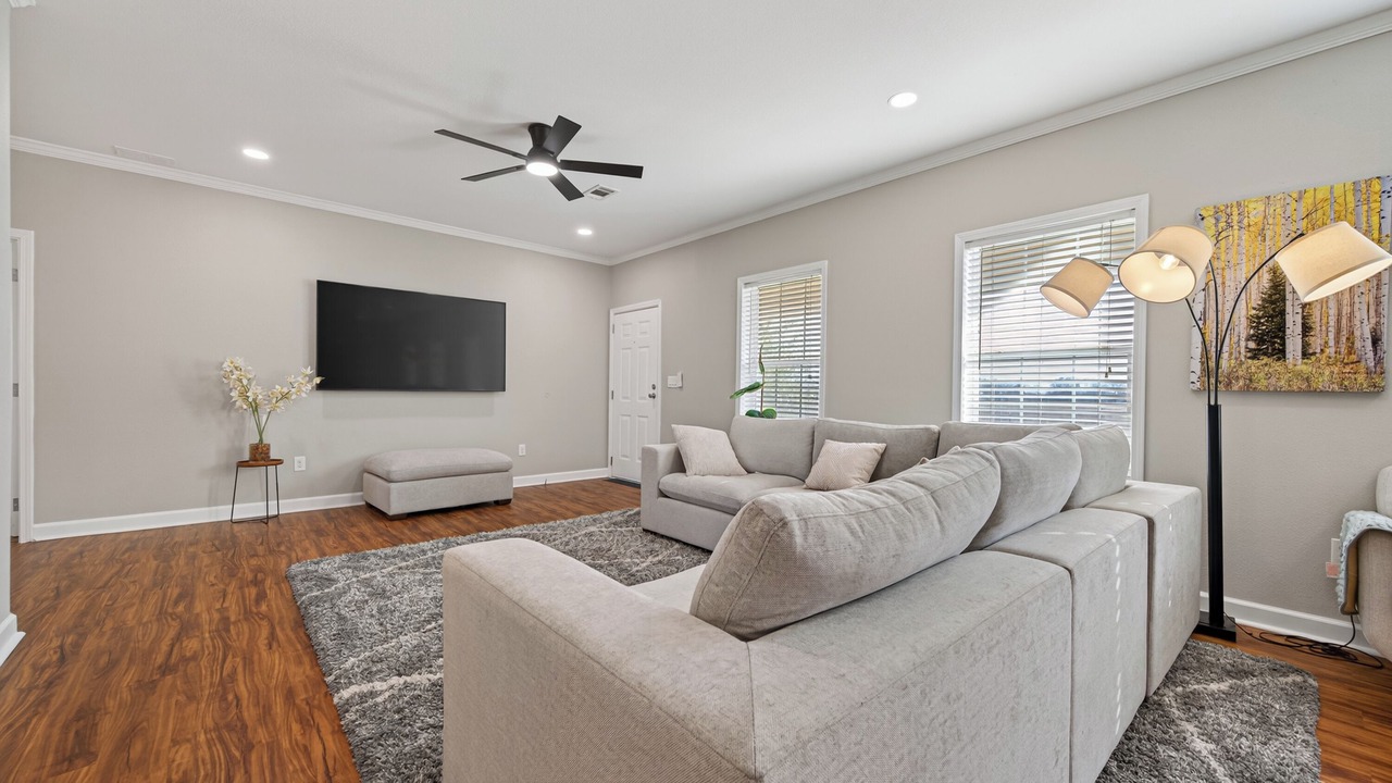 Photo of Livingroom in Waller