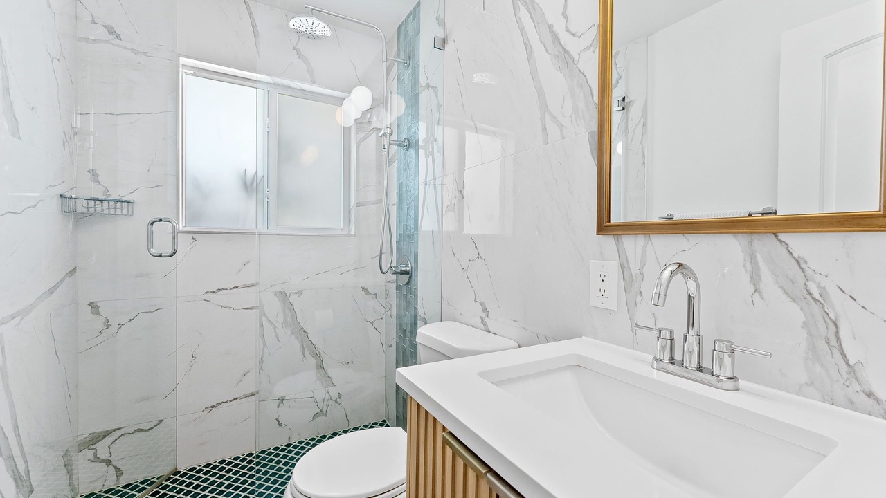 Photo of Bathroom in Central Corals