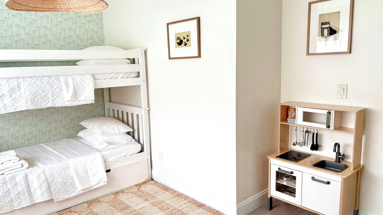 Photo of Bedroom in Central Corals