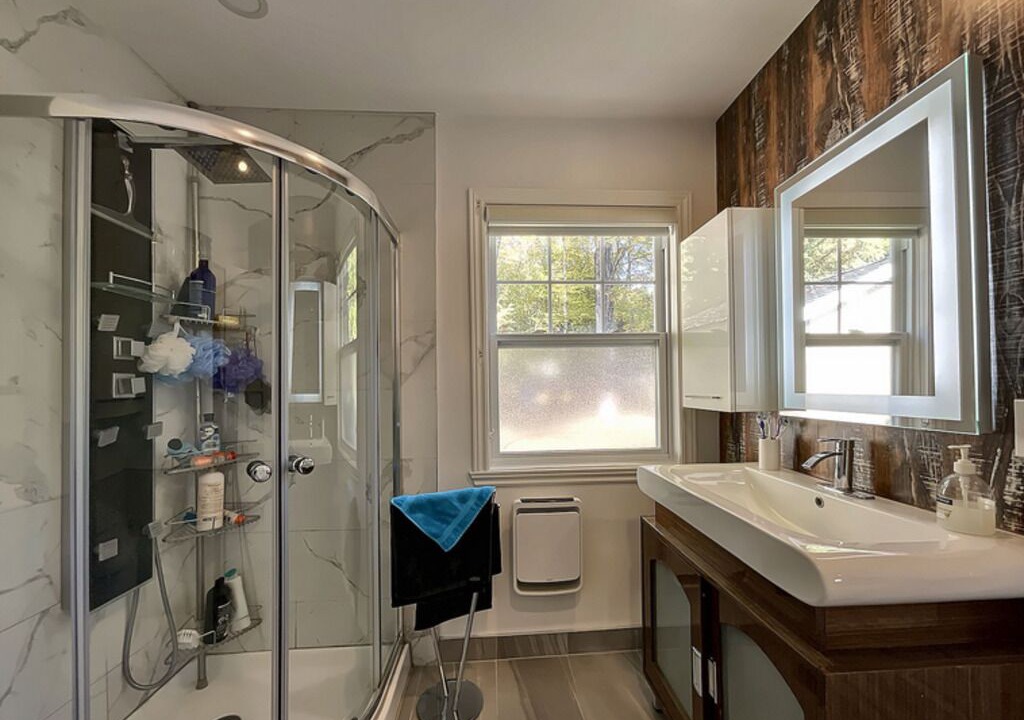 Photo of Bathroom in Lac-Connelly