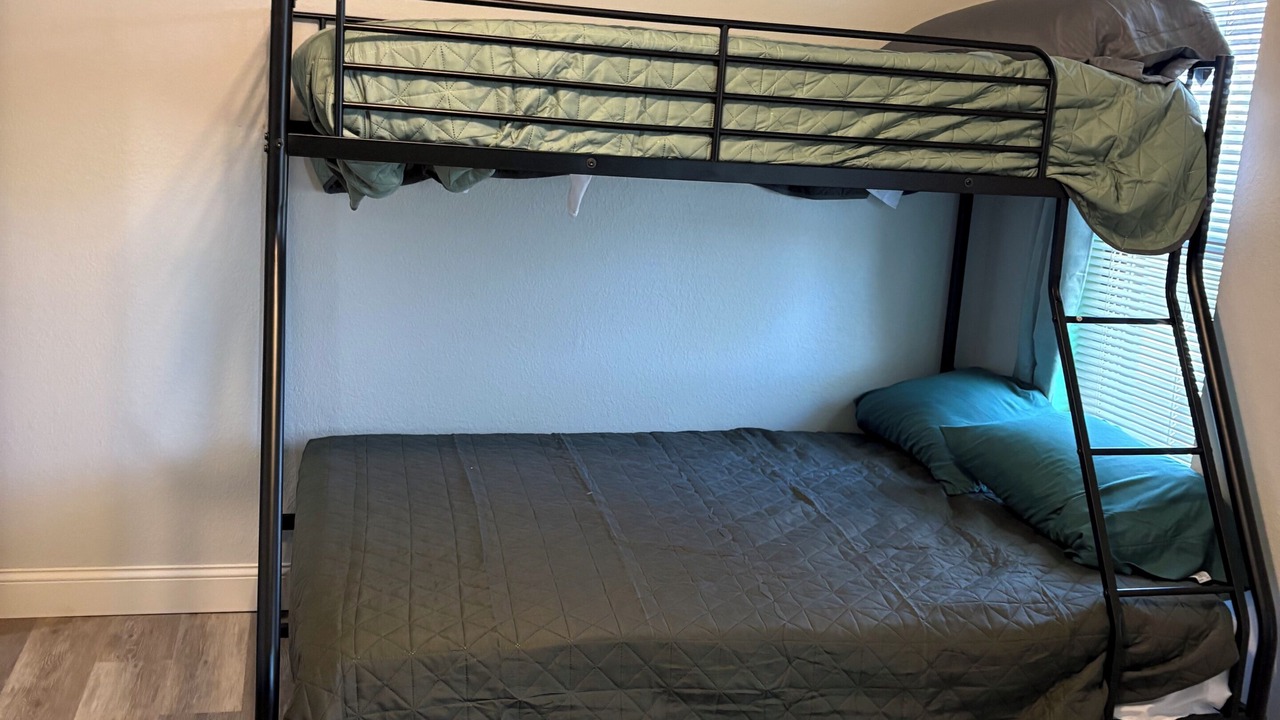 Photo of Bedroom in Howe