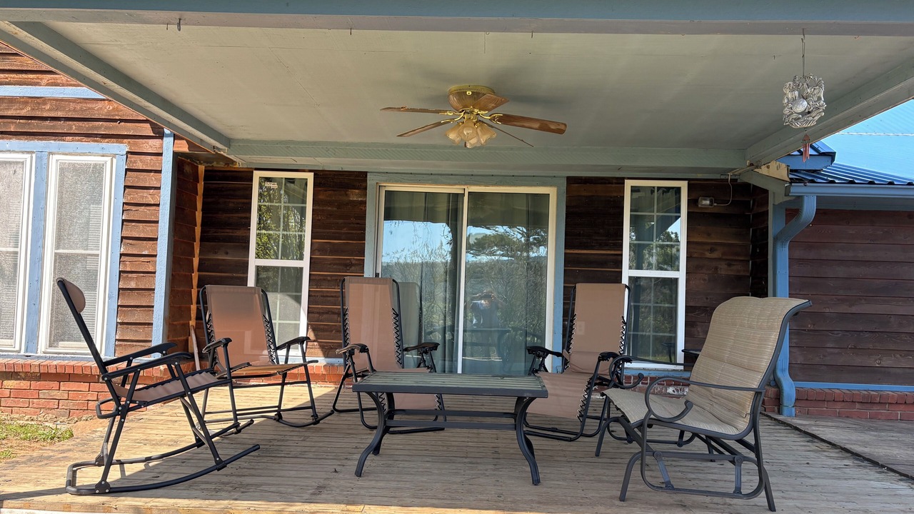 Photo of Patio Balcony in Howe