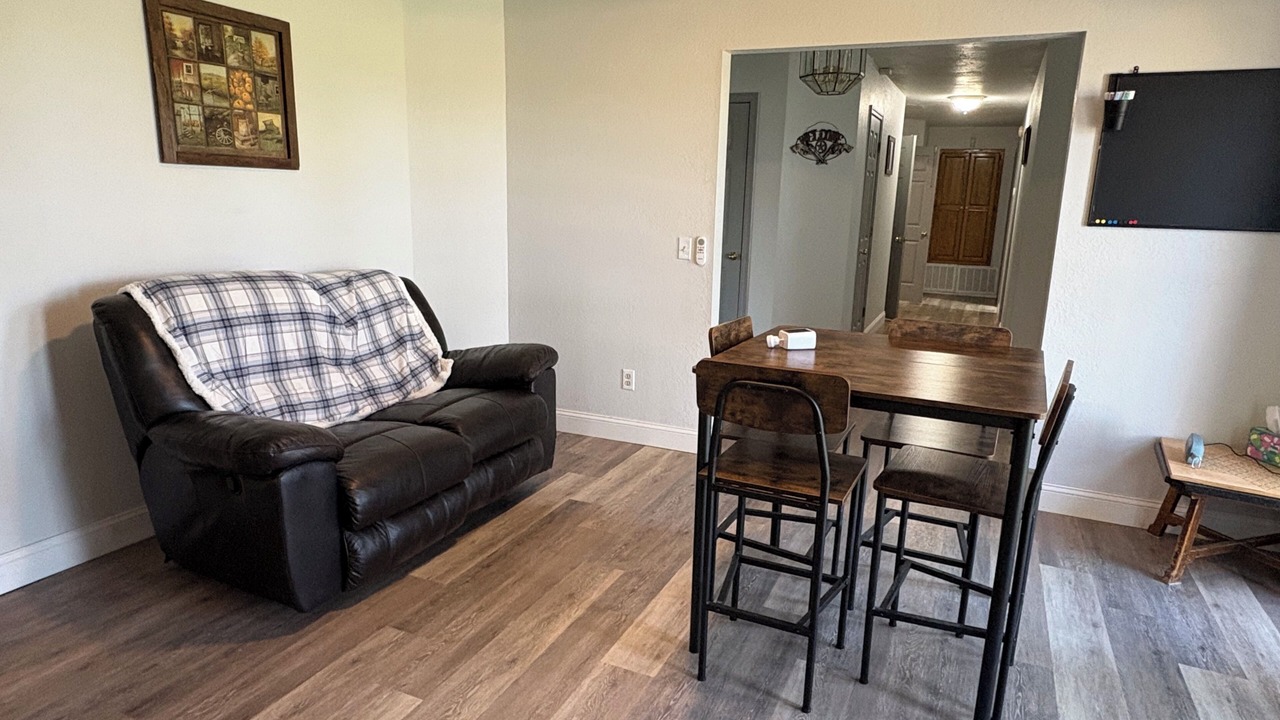 Photo of Livingroom in Howe