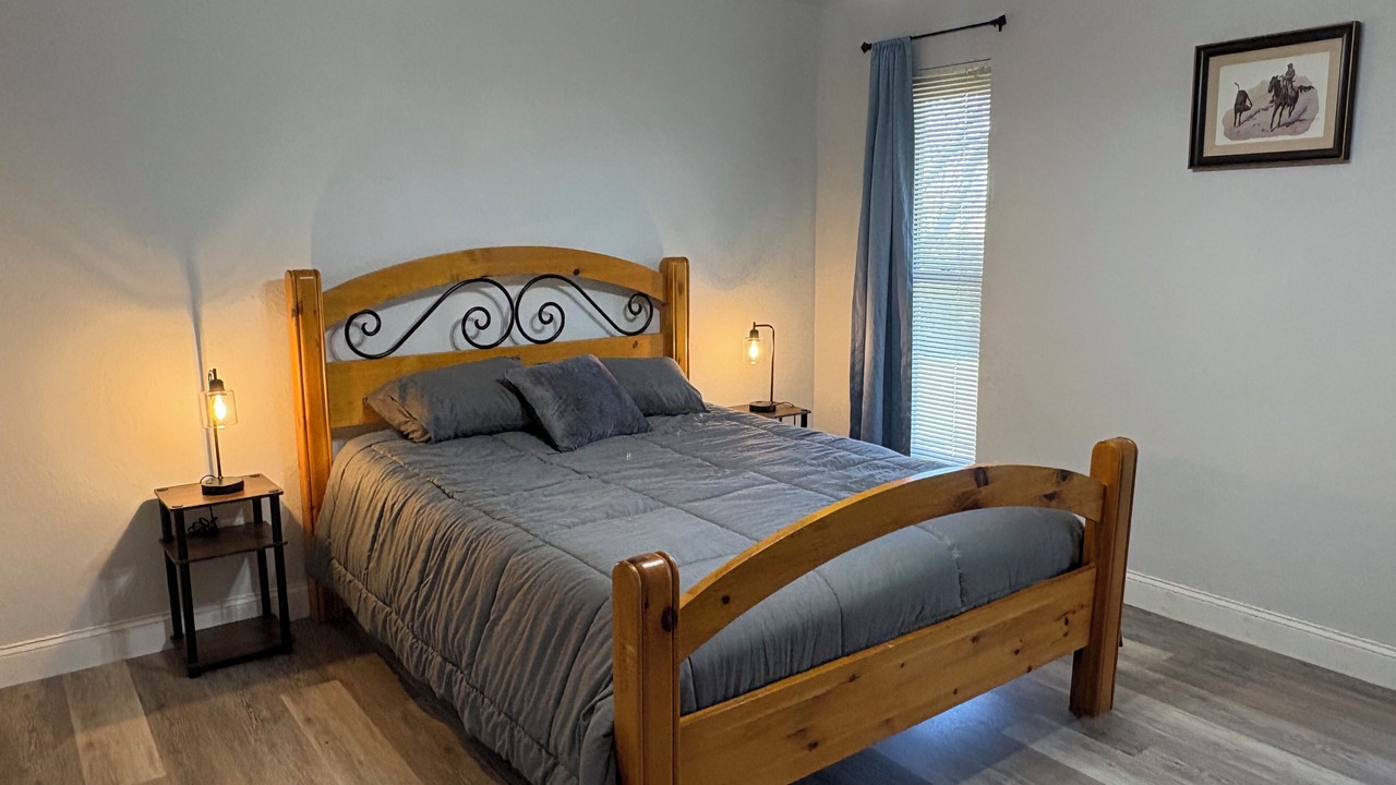 Photo of Bedroom in Howe