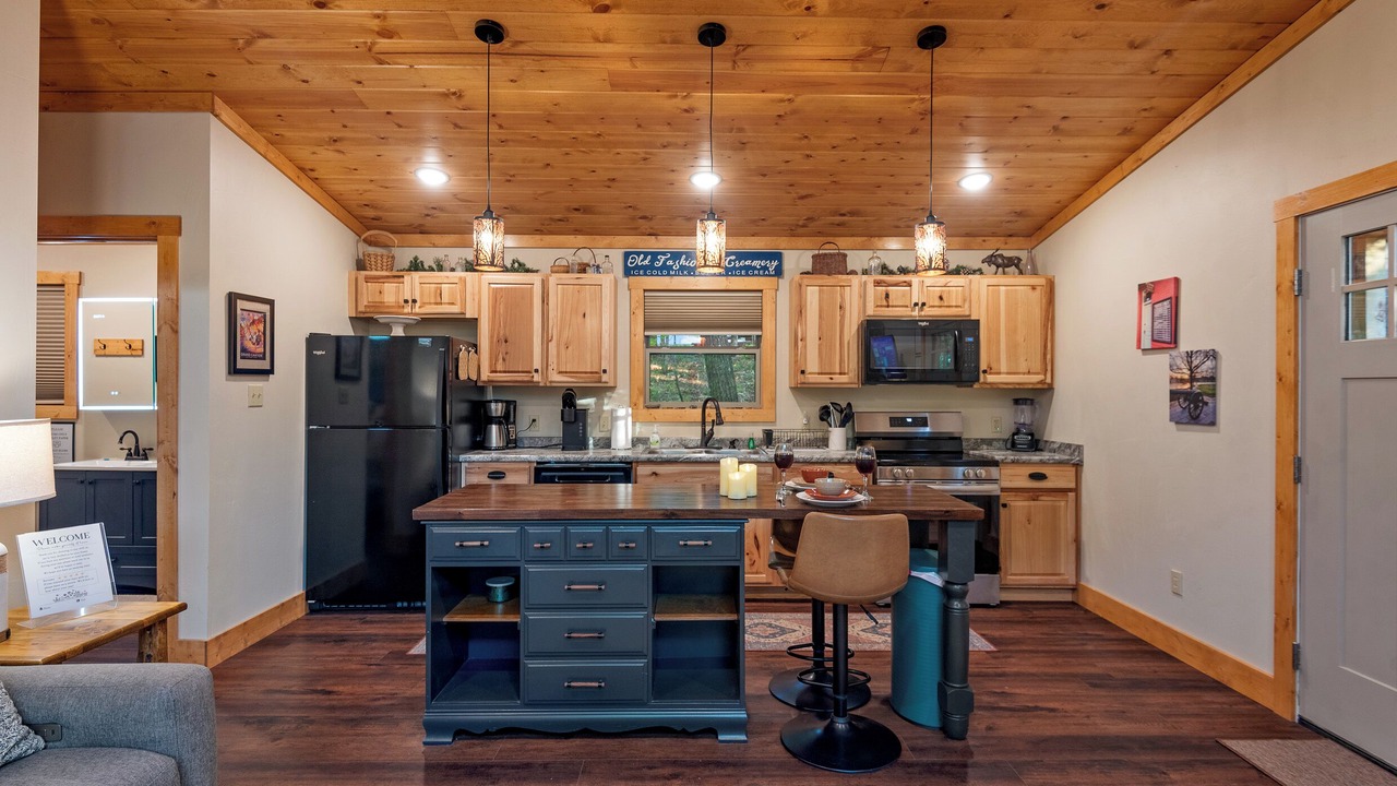 Photo of Kitchen in Mammoth Spring