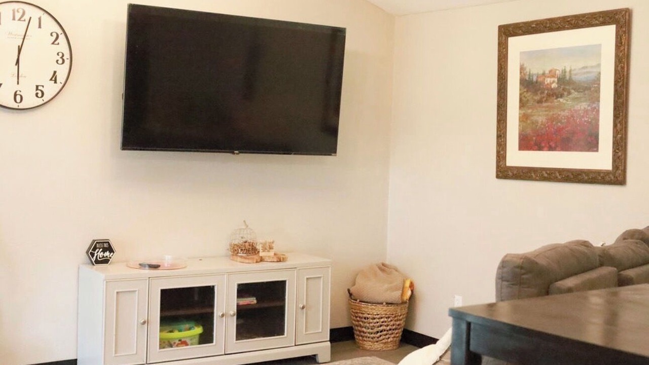 Photo of Livingroom in Jacksonville