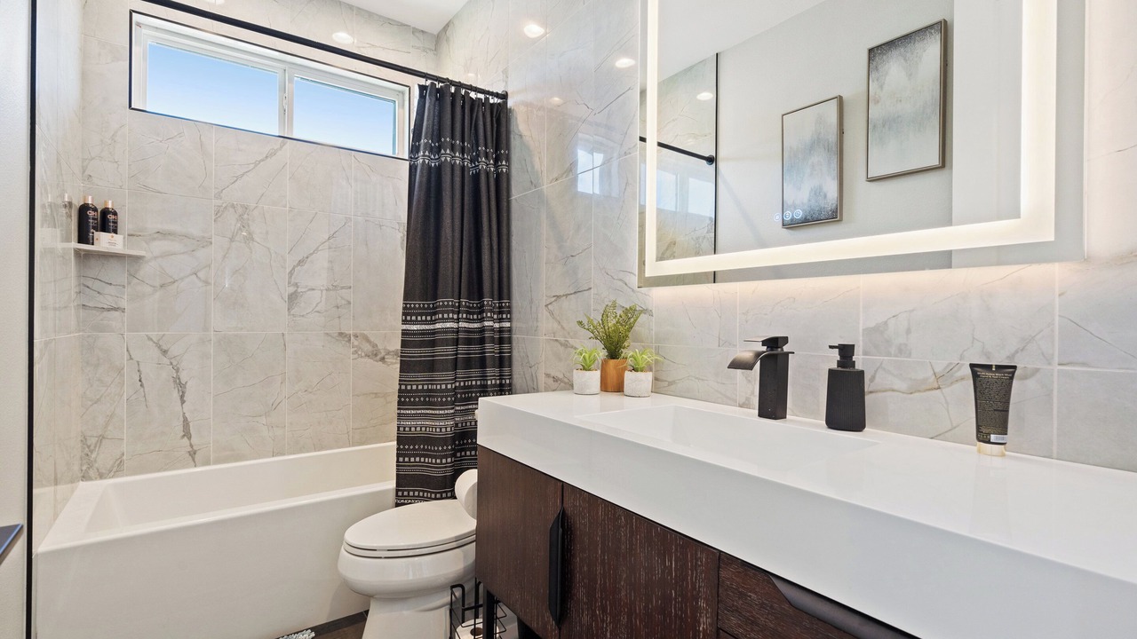 Photo of Bathroom in Waterford On Lake Travis