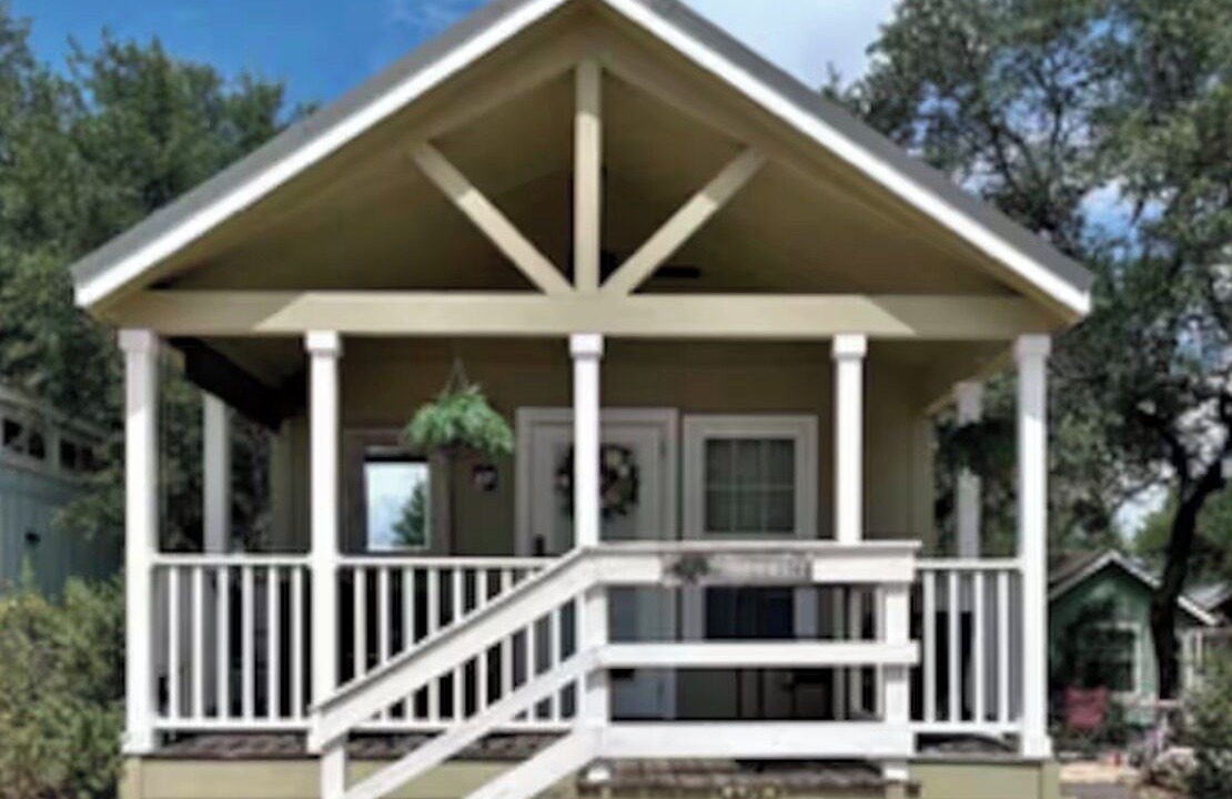 Photo of Outdoor in Hudson Bend