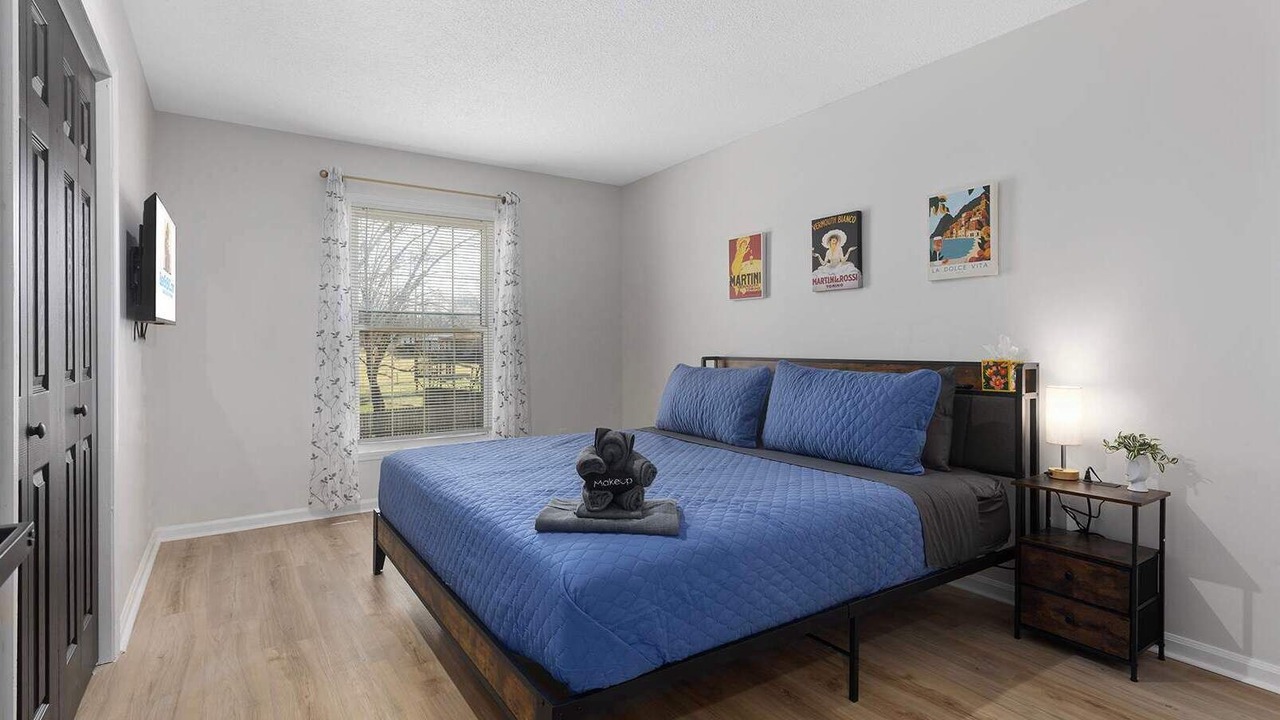Photo of Bedroom in Shawnee