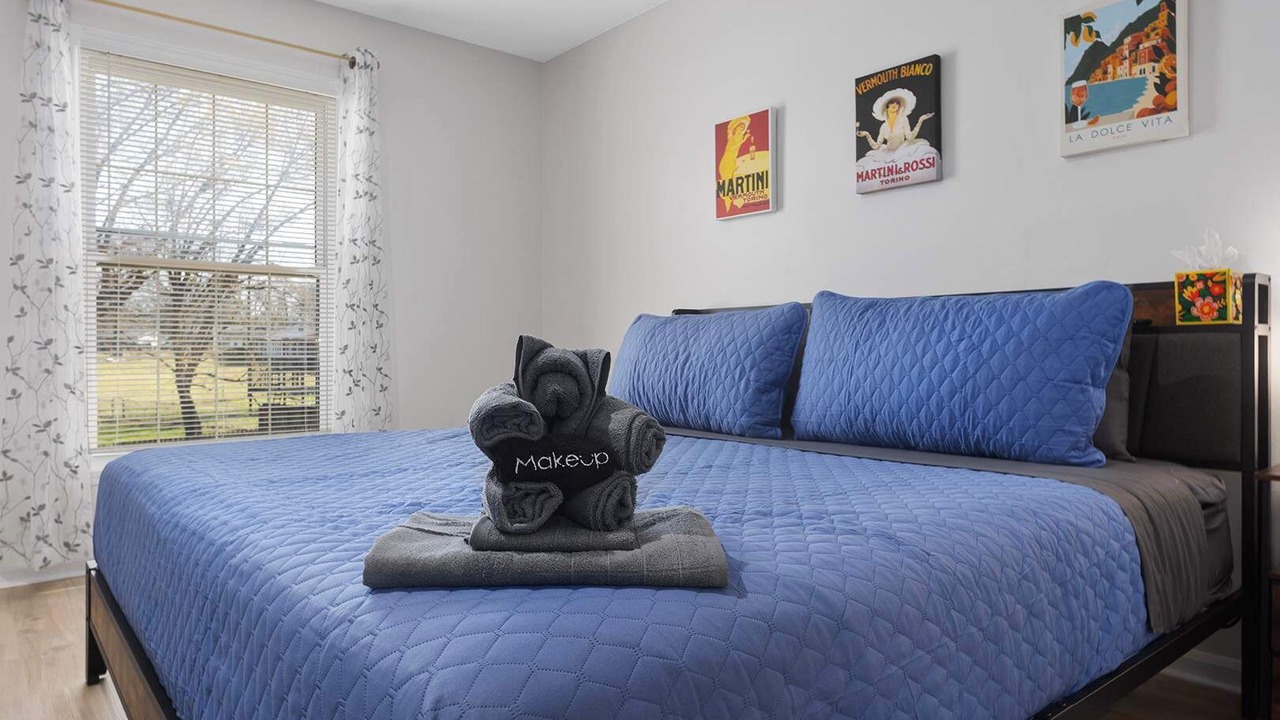Photo of Bedroom in Shawnee