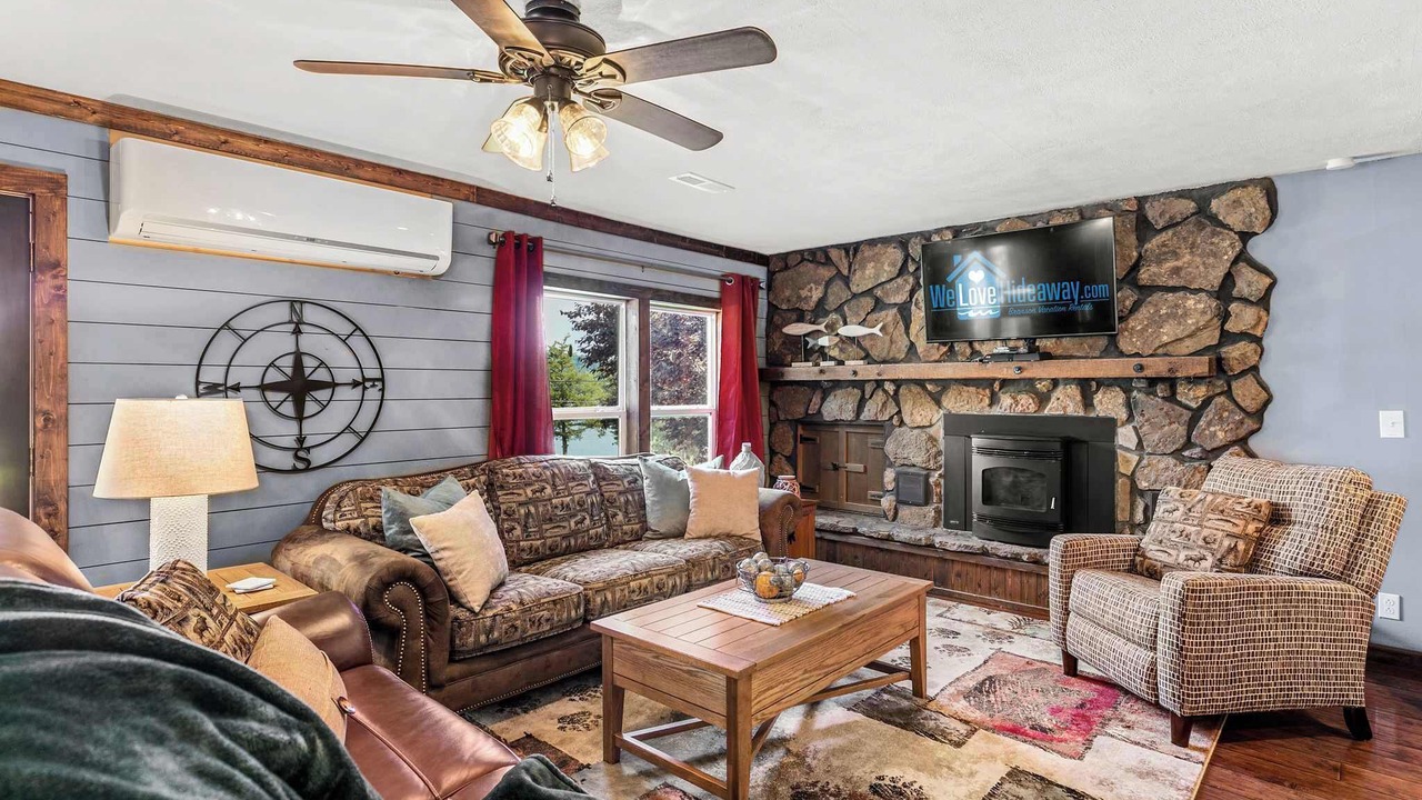 Photo of Livingroom in Jenkins