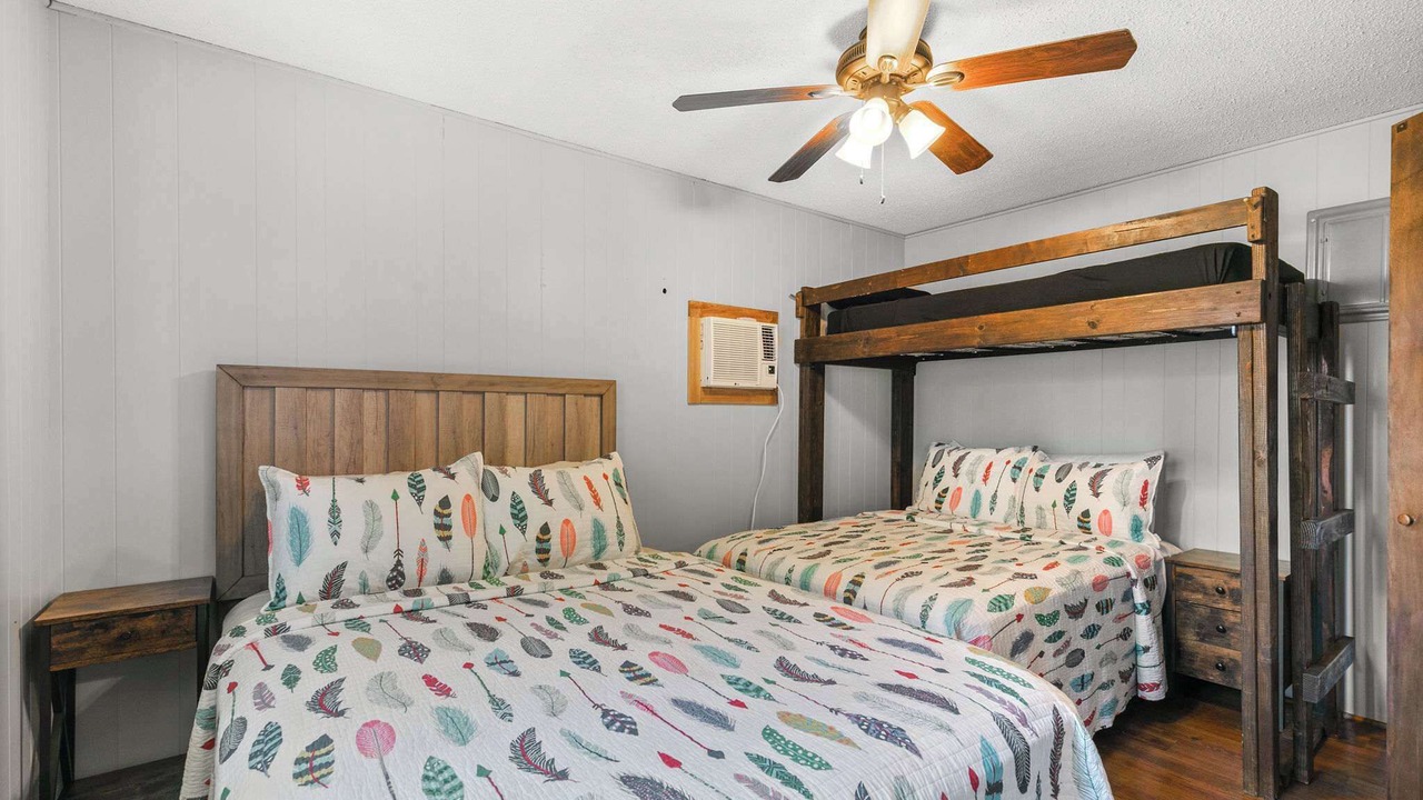 Photo of Bedroom in Jenkins