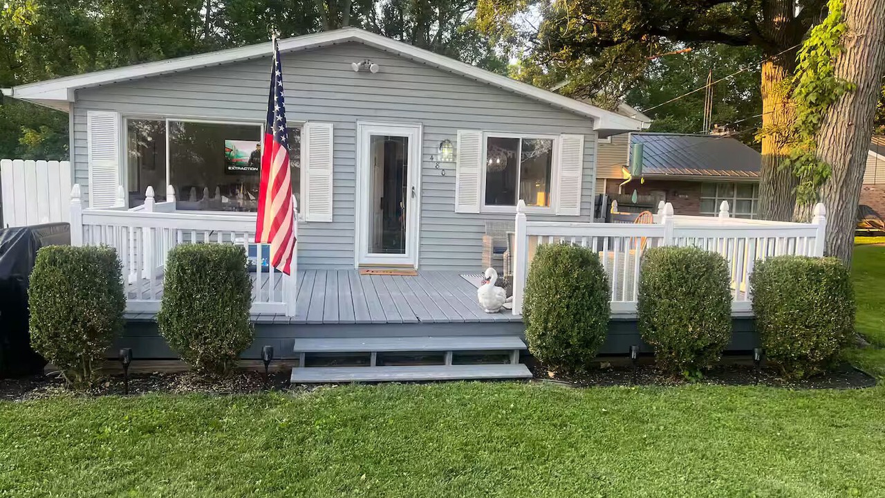 Photo of Patio Balcony in Algonac