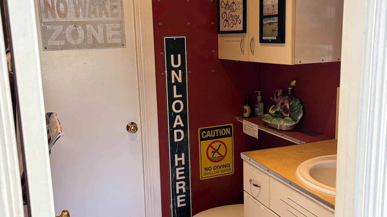 Photo of Bathroom in Leander