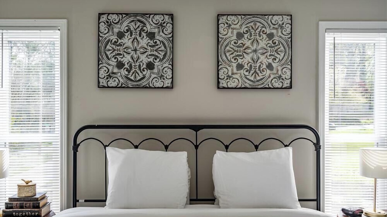 Photo of Bedroom in Addison Heights