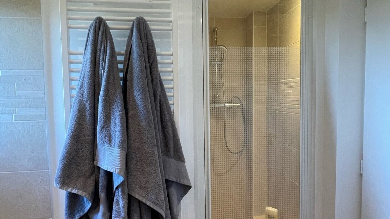 Photo of Bathroom in Auberville-la-Manuel