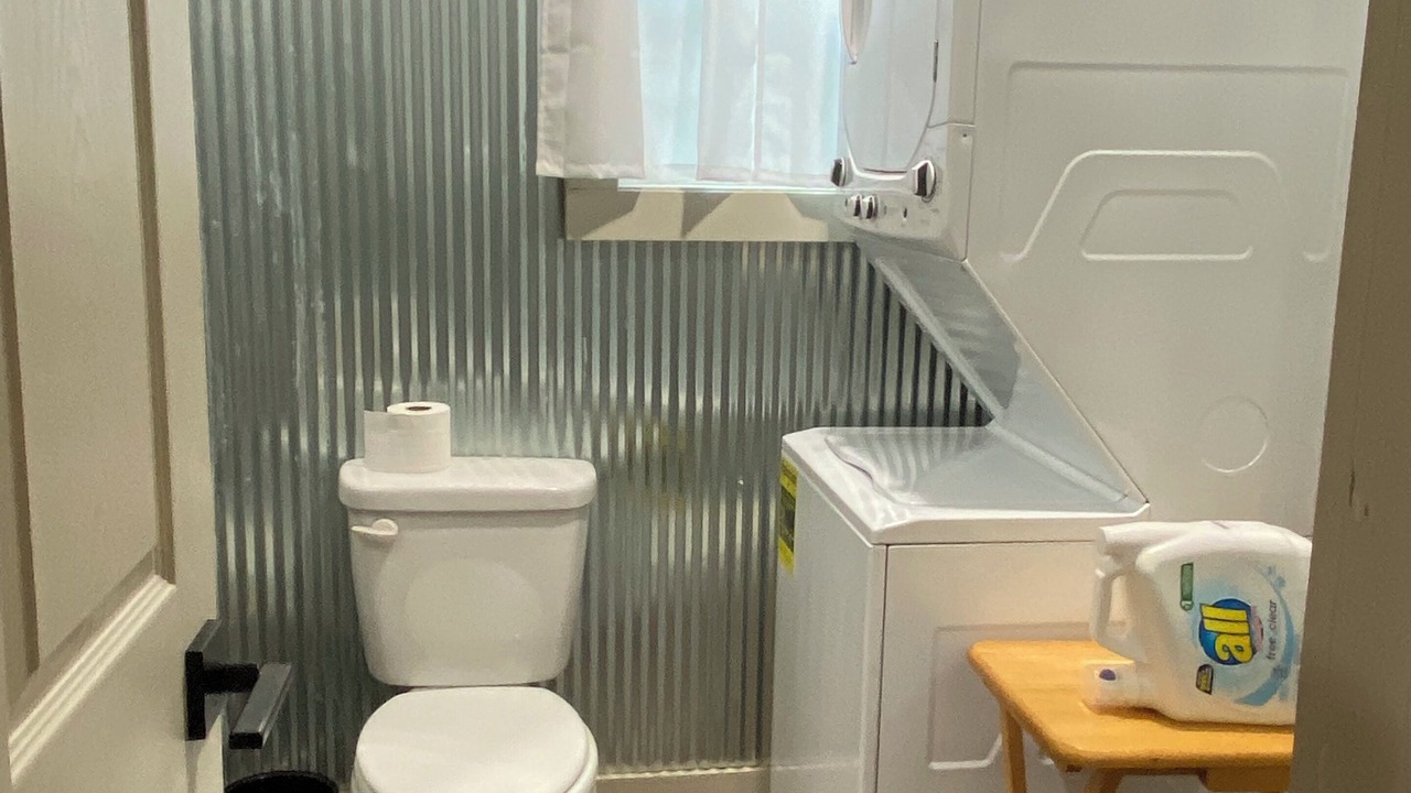 Photo of Bathroom in Mountainburg