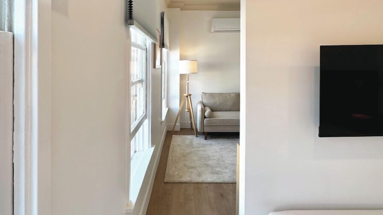 Photo of Bedroom in Miracle Mile