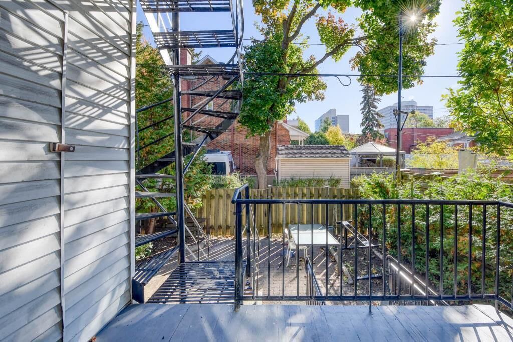Photo of Patio Balcony in Youville
