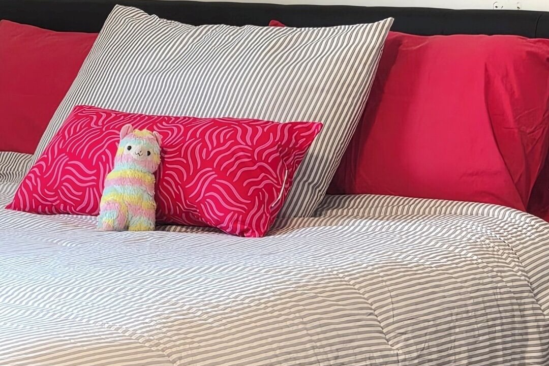 Photo of Bedroom in Roscoe