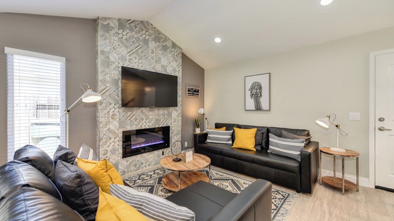 Photo of Livingroom in Sacramento