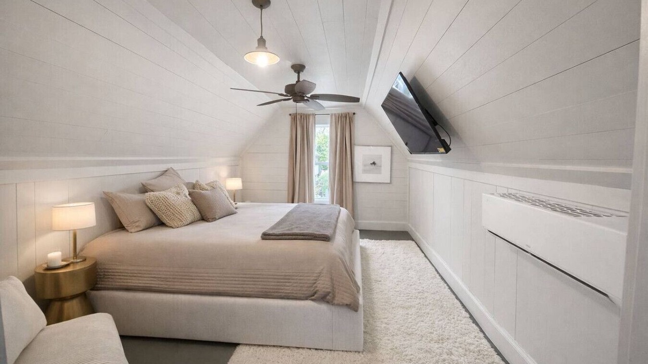 Photo of Bedroom in Garden Oaks