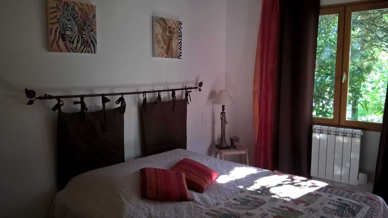 Photo of Bedroom in Saint-Remeze