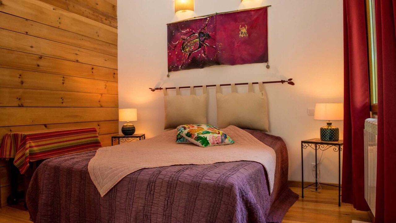 Photo of Bedroom in Saint-Remeze