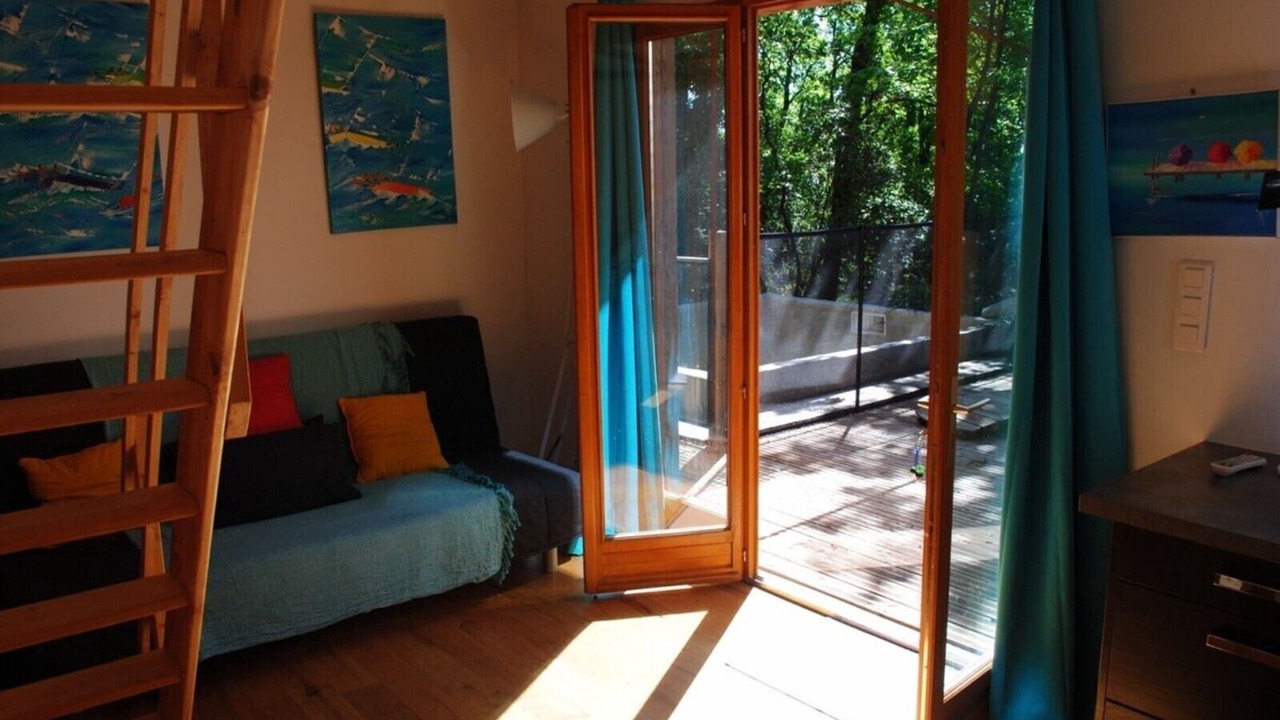 Photo of Livingroom in Saint-Remeze