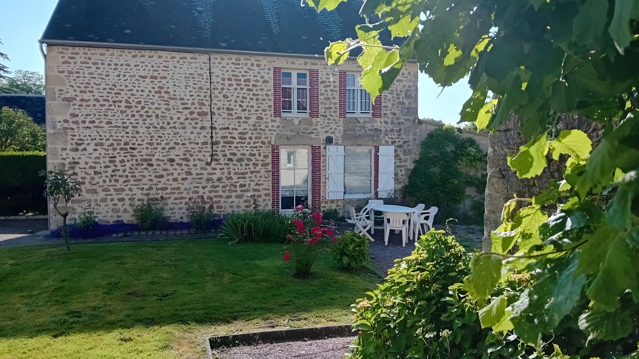 Photo of Outdoor in Sainte-Scolasse-sur-Sarthe