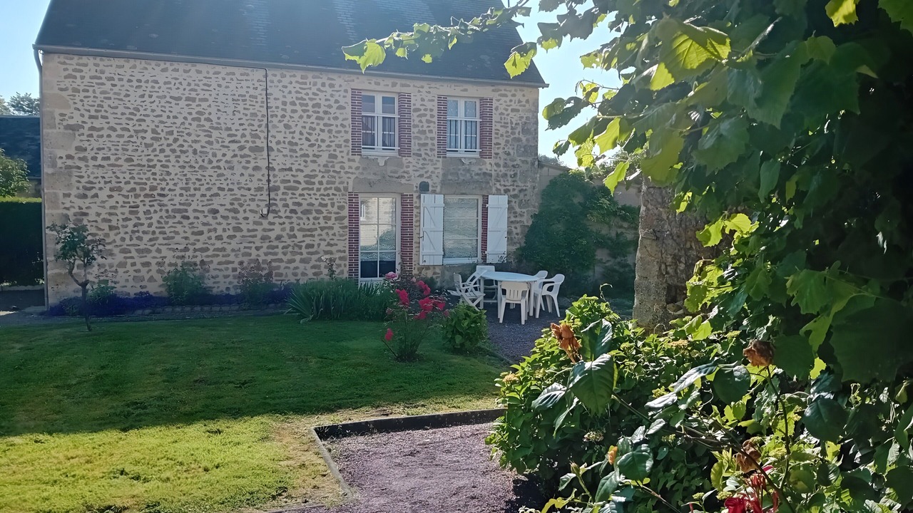 Photo of Outdoor in Sainte-Scolasse-sur-Sarthe