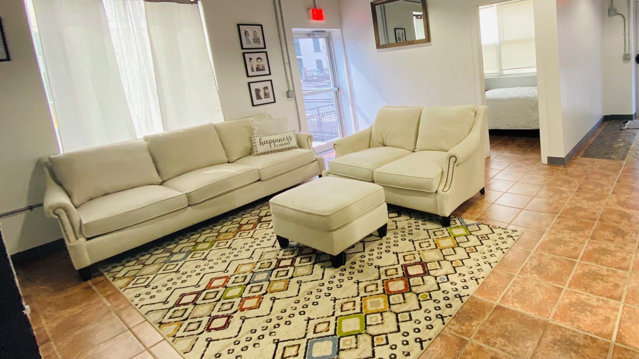 Photo of Livingroom in Penn Yan