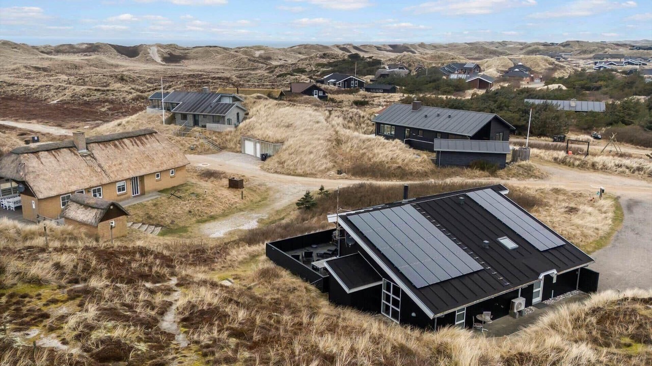 Photo of Outdoor in Houvig Strand