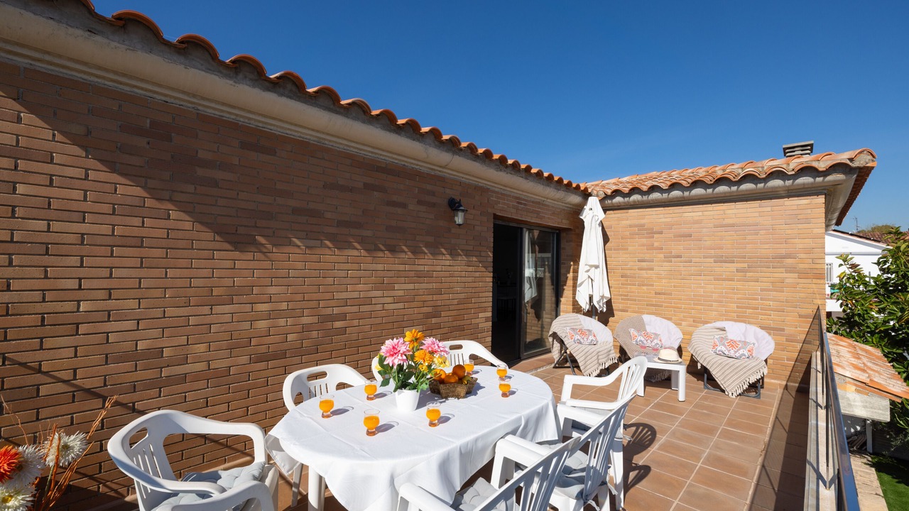 Photo of Outdoor in El Roc de Sant Gaieta