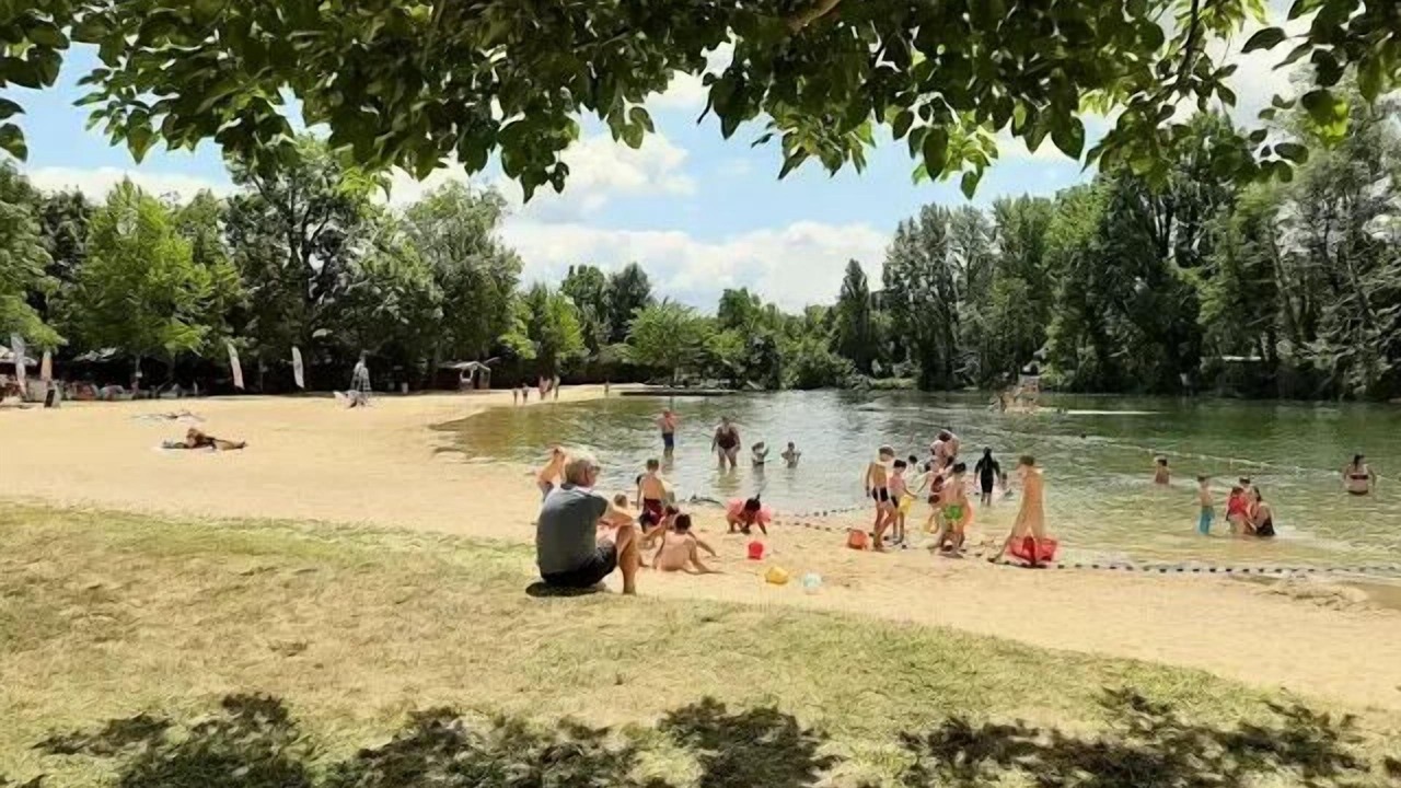 Photo of Others in Saint-Severin