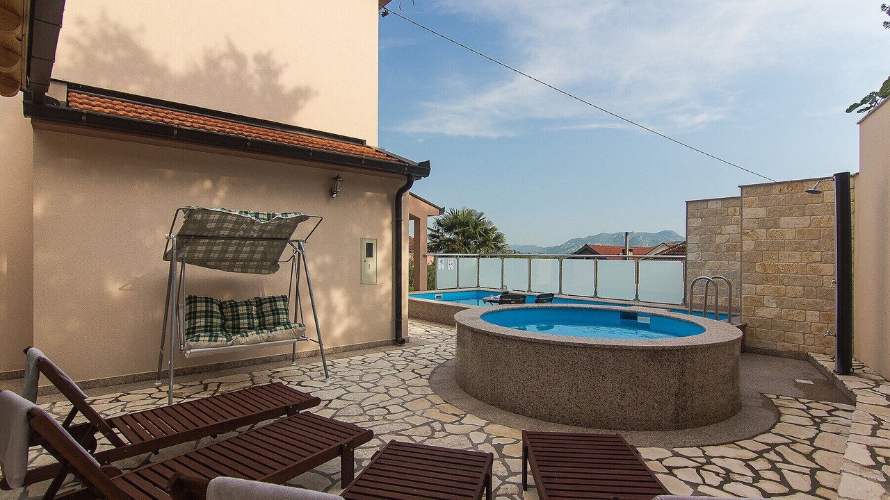 Photo of Patio Balcony in Dusina