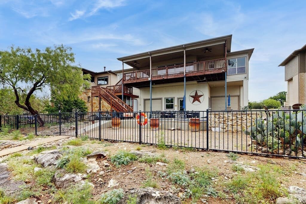 Photo of Outdoor in Highland Lake Estates