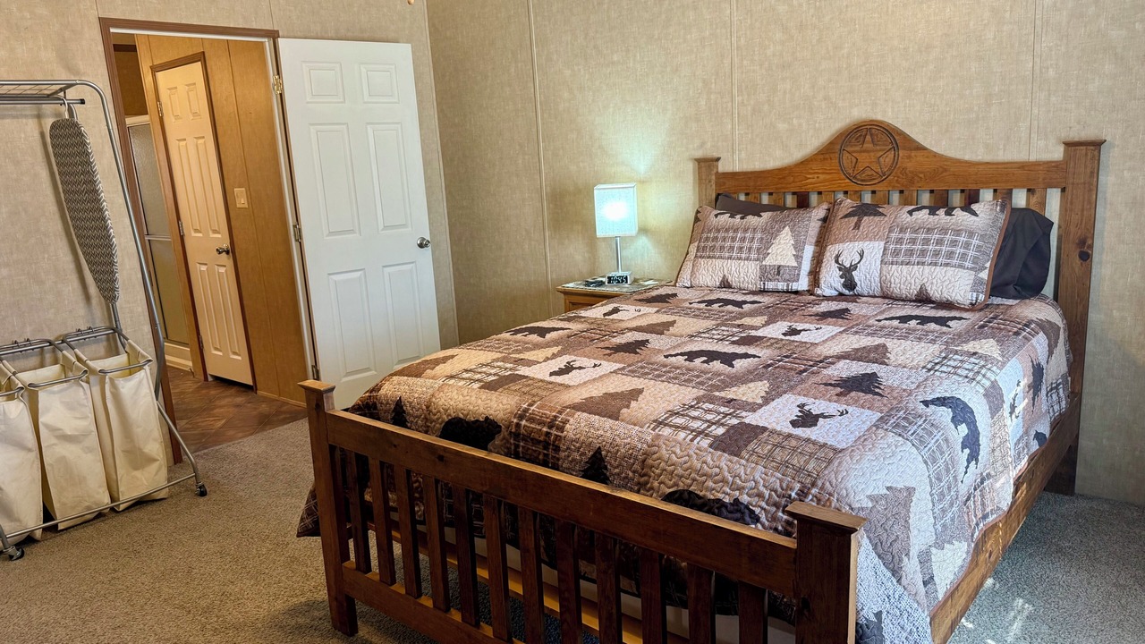 Photo of Bedroom in Baird