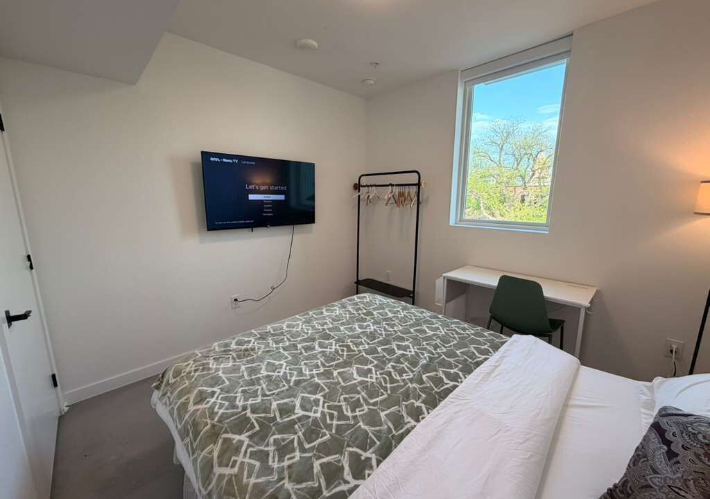Photo of Bedroom in Civic District