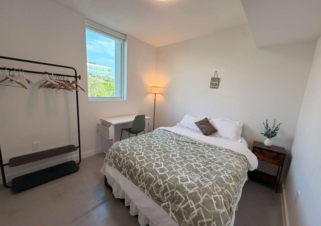 Photo of Bedroom in Civic District