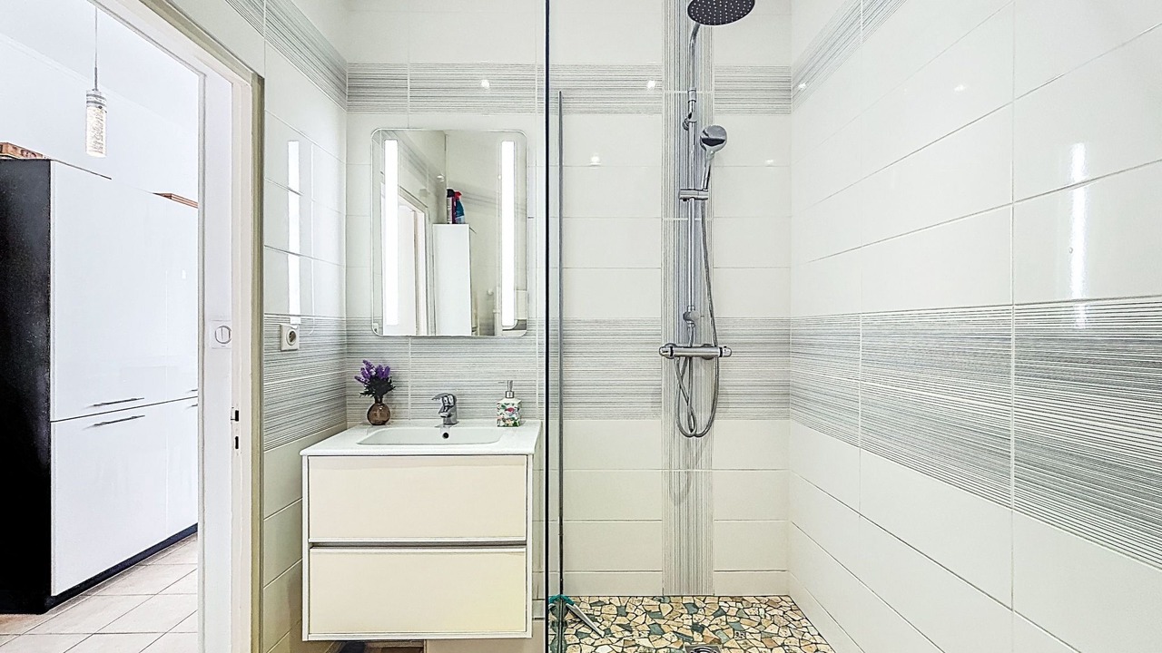 Photo of Bathroom in La Grande-Motte